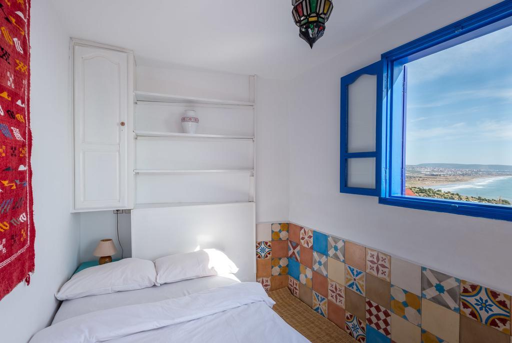 Sundesk Coworking And B&B Taghazout Zewnętrze zdjęcie